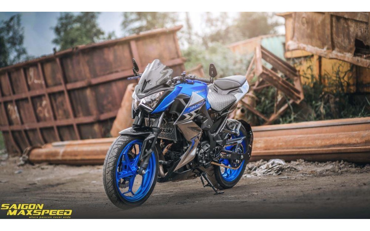 Kawasaki Z300 bản độ tr&aacute;ng lệ từ c&ocirc;ng nghệ đồ chơi CNC cao cấp
